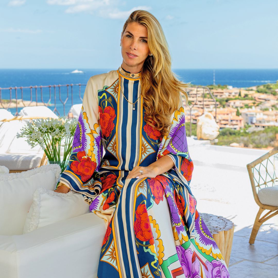 Entramos en la impresionante villa de verano en Cerdeña de Mariangela Leone Jamal: "Mi abuelo fue socio del príncipe Aga Khan"