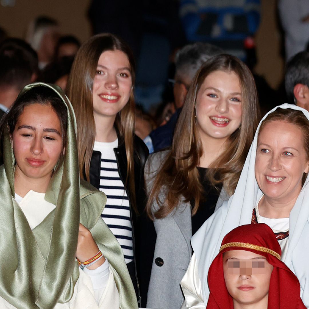 La princesa Leonor vive junto a los Reyes y la infanta Sofía la popular Semana Santa de Chinchón
