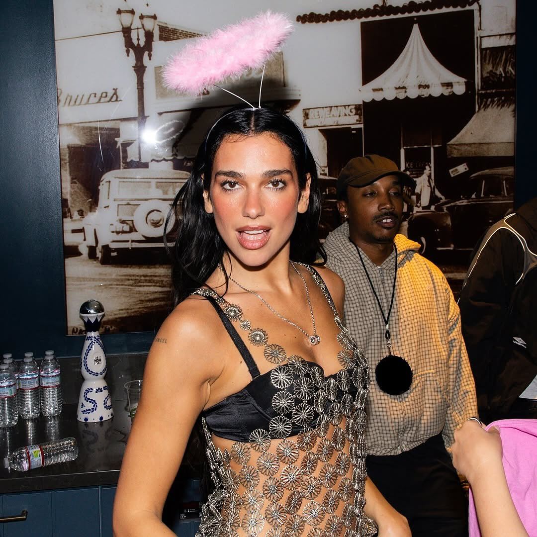 Otro de los looks utilizados por Dua Lipa