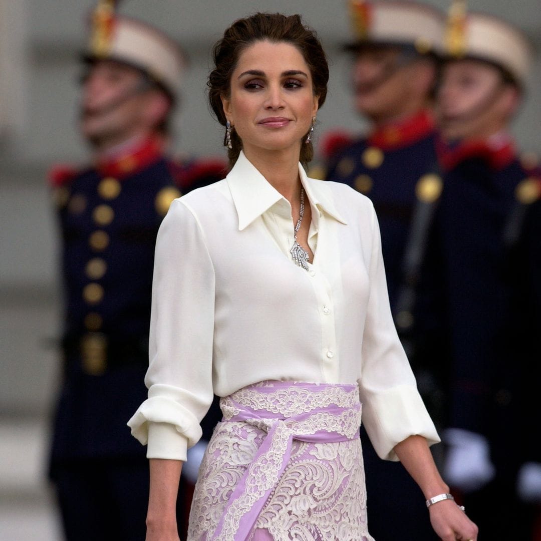 De Rania de Jordania a Carolina de Mónaco: los looks inolvidables de las invitadas en la boda de la reina Letizia y el rey Felipe VI