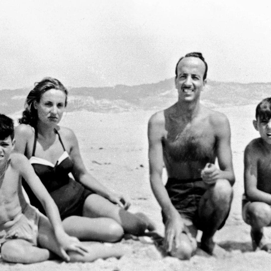 Julio Iglesias cumple 80 años: Abrimos su álbum de fotos más personal