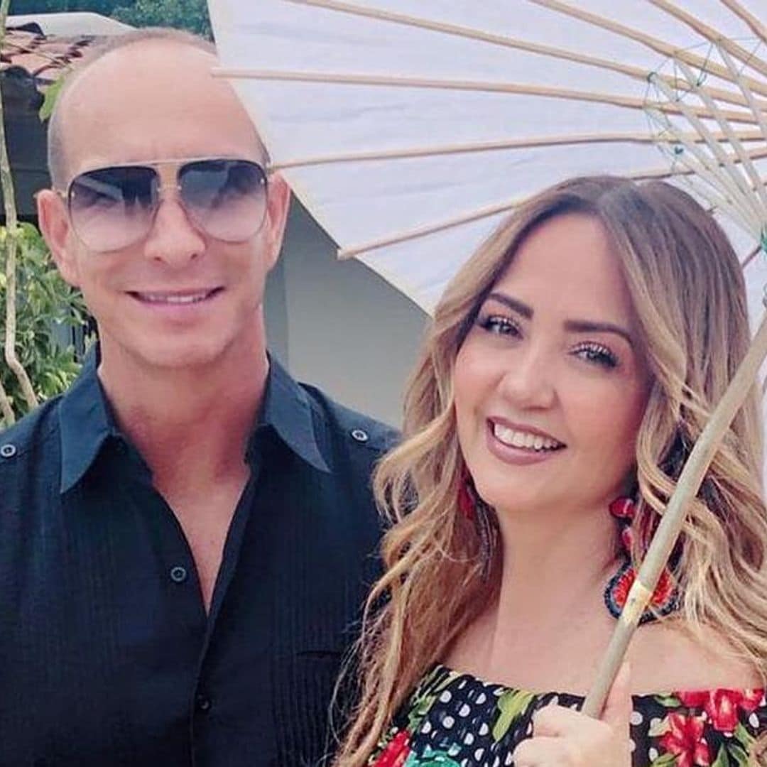 Andrea Legarreta y Erik Rubín, de nuevo juntos, esta vez por el debut de Mía en televisión