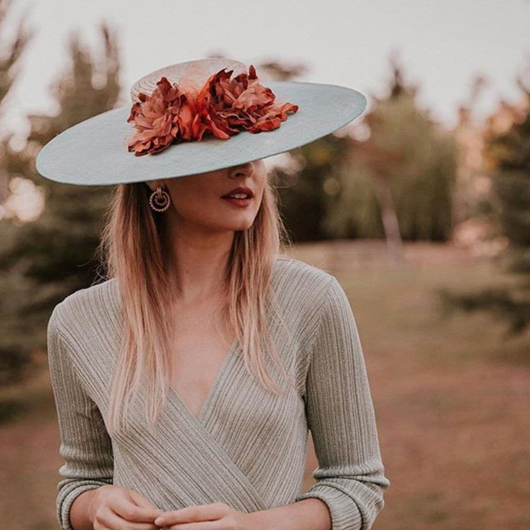 Tocados, diademas o sombreros con los que serás la invitada más original y elegante