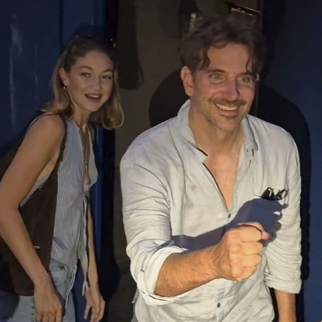 Gigi Hadid y Bradley Cooper, de cita romántica por París con looks coordinados