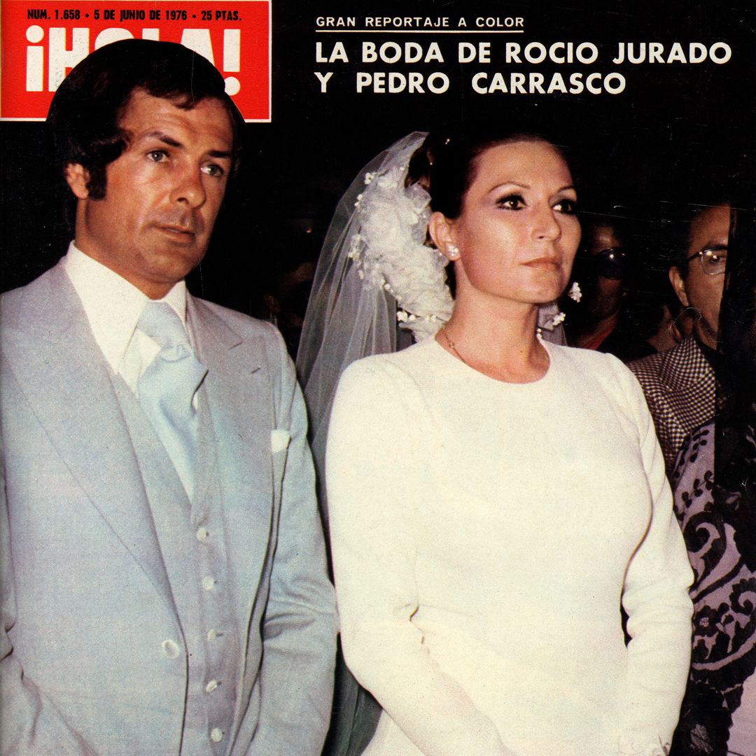 Portada de ¡HOLA! de su boda con Pedro Carrasco