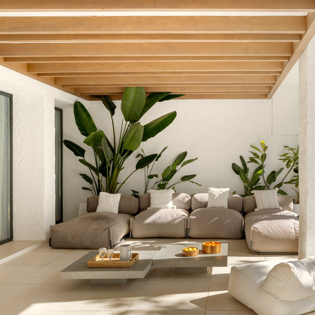 11 soluciones de sombra para ganar frescor en casa y protegerla del calor del verano