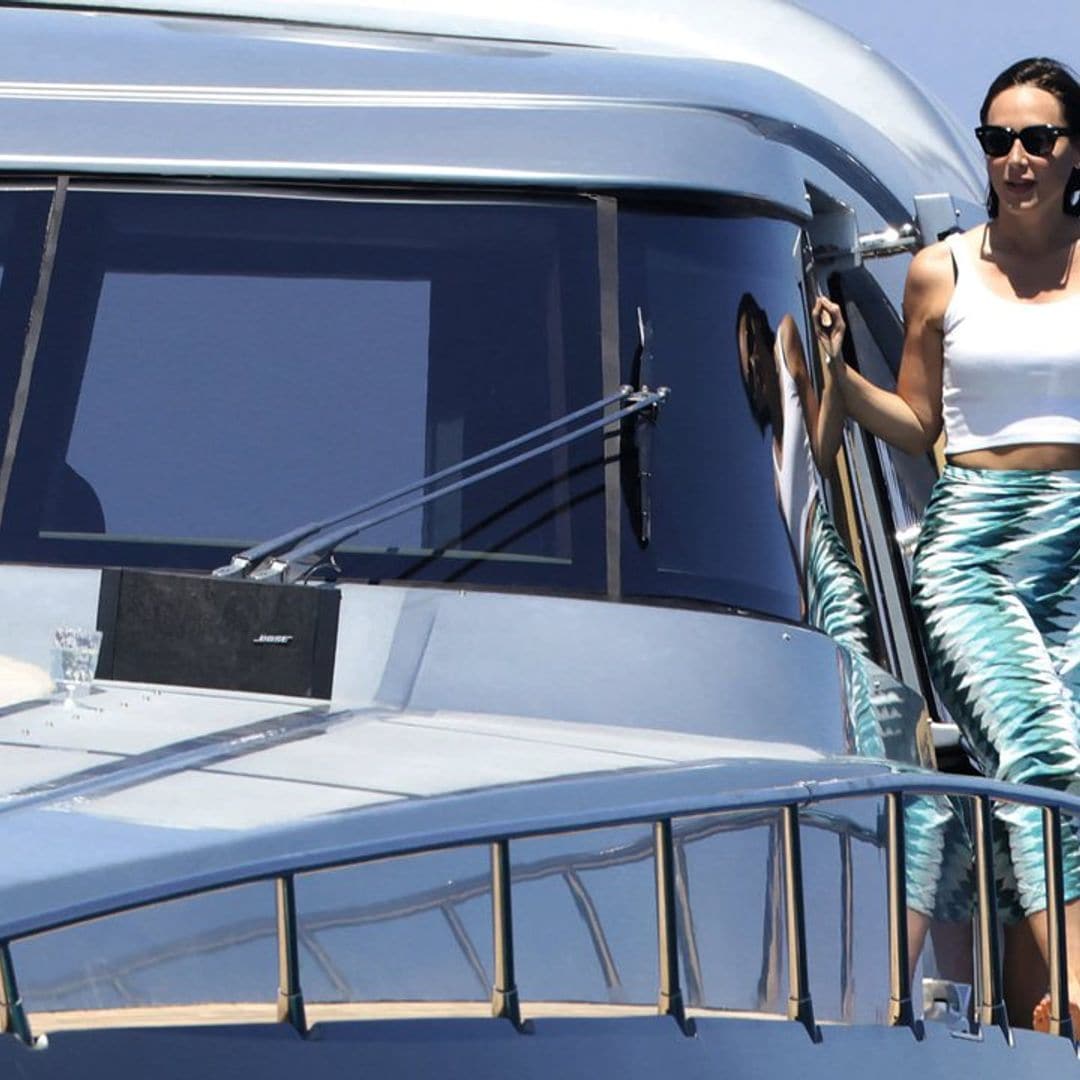 Entramos en el fabuloso yate que han disfrutado Tamara Falcó e Íñigo Onieva en Ibiza