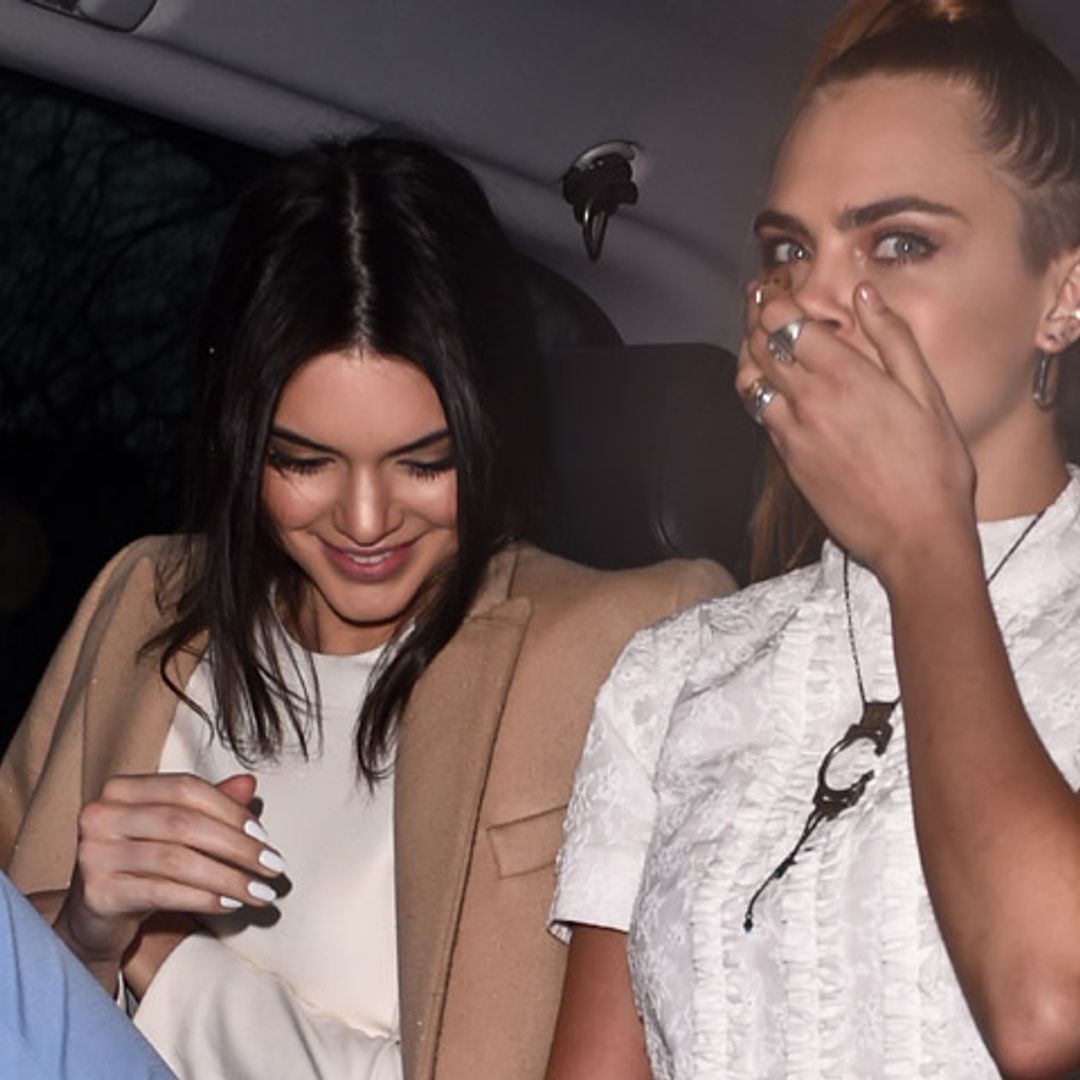 Más de 100.000 euros, 20 amigas y las playas de México… Cara Delevingne, ¡tú sí que sabes cumplir años!