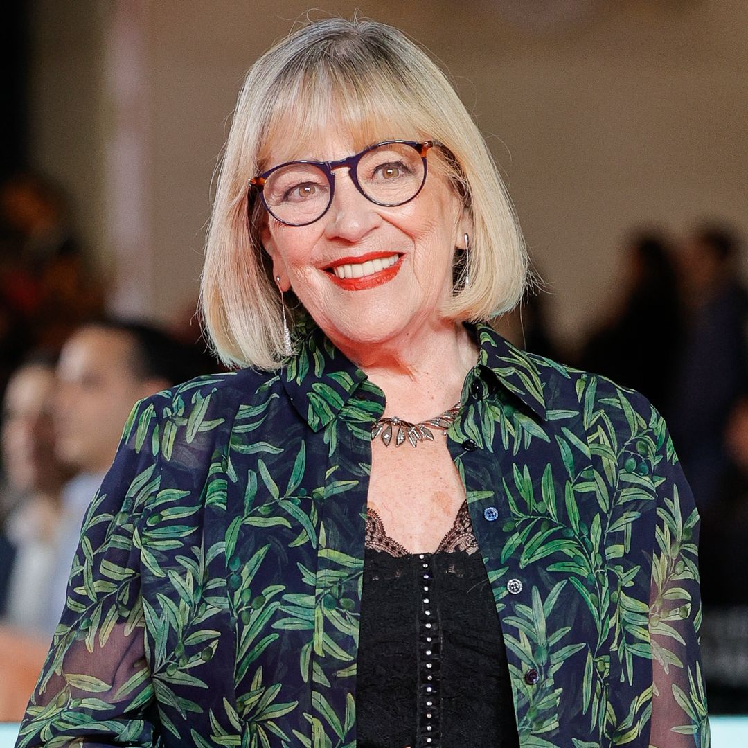 La tajante decisión de Carmen Maura sobre el amor a los 80 tras dos divorcios: “Antes meto más perros…”