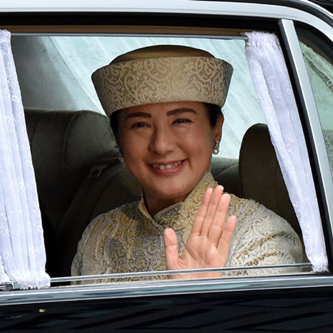 Los simbólicos estilismos de la ceremonia de abdicación del emperador japonés