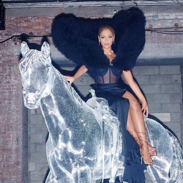 beyonce caballo