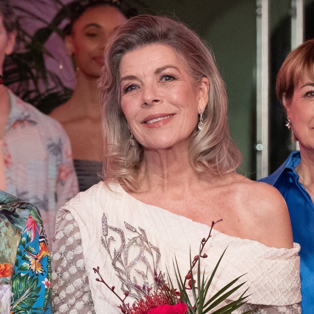 Carolina de Mónaco demuestra una vez más que es una musa nupcial