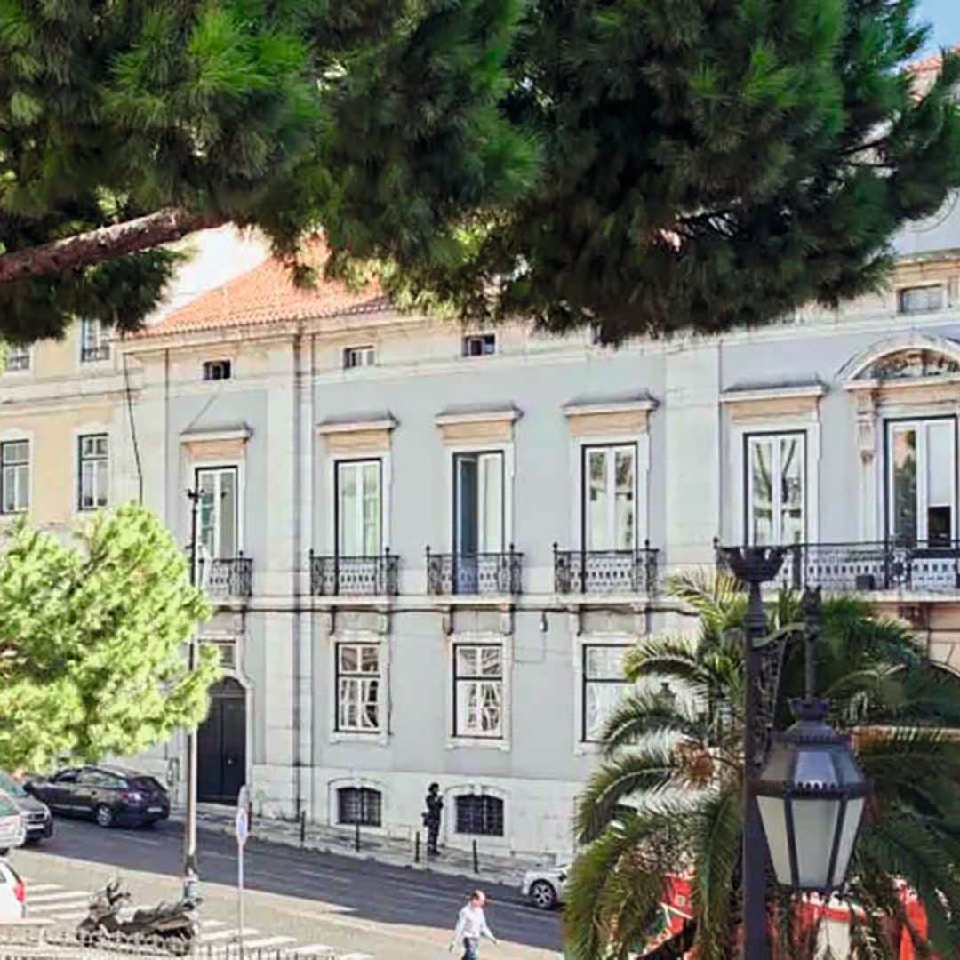 SOFÍA  EMPIEZA LA UNIVERSIDAD EN LISBOA, PRIMERAS IMÁGENES DE LA INFANTA COMO UNA ESTUDIANTE MÁS
