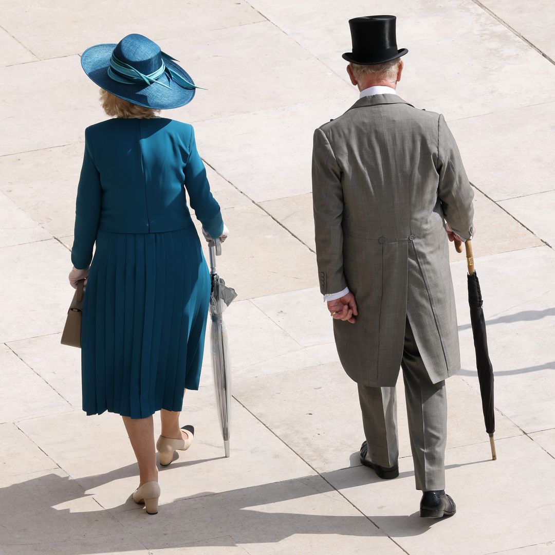 Se investiga un asesinato en el Palacio de Buckingham: el libro que tiene a la reina Camilla como protagonista