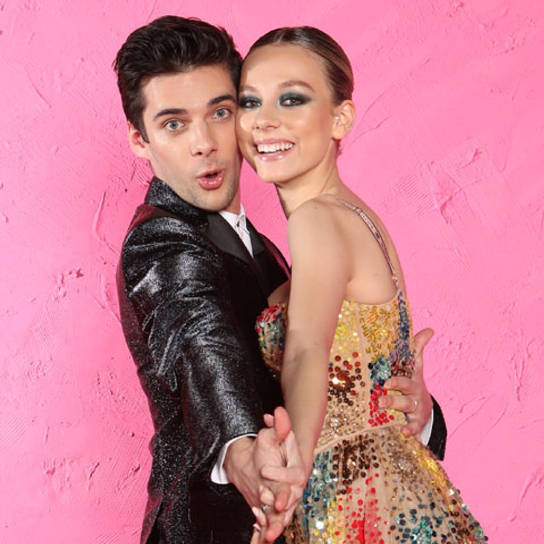 La química entre Ester Expósito y Álvaro Rico, protagonistas de 'Élite'
