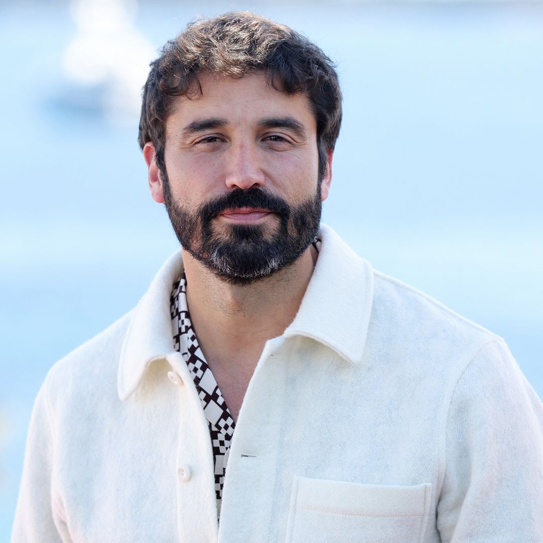 El adiós más emotivo a Verónica Echegui: Álex García la despide en un funeral íntimo en Madrid