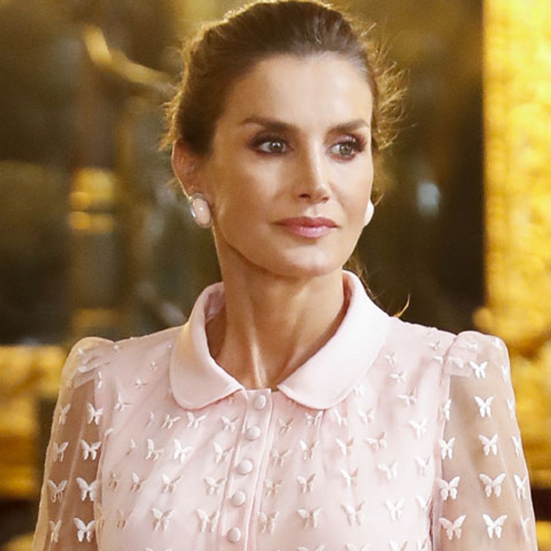 Los pendientes de la reina Letizia, un 'préstamo' del joyero de doña Sofía