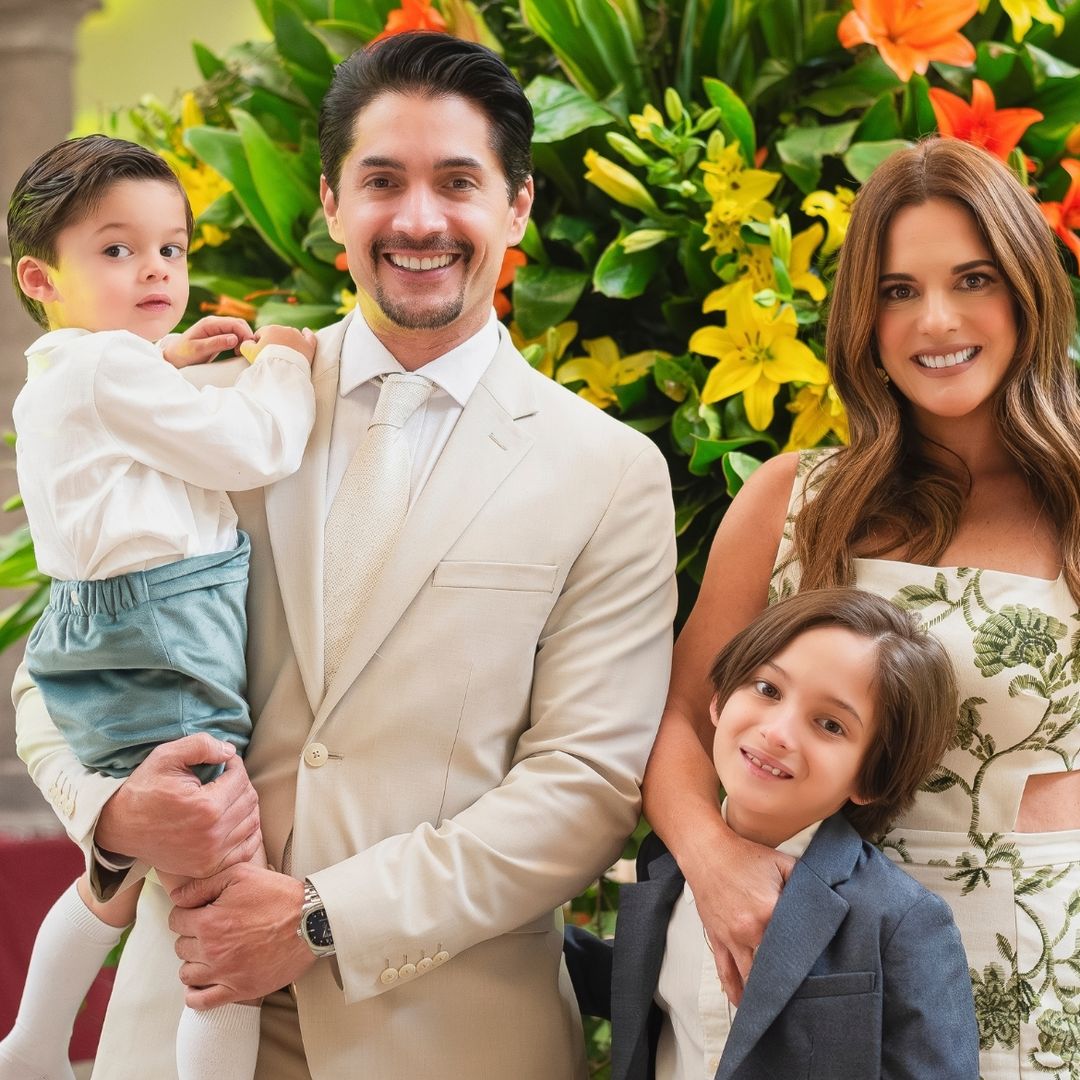 Amor y fe en familia: Daniel Elbittar y Sabrina Seara celebran el bautizo de su hijo Alexander