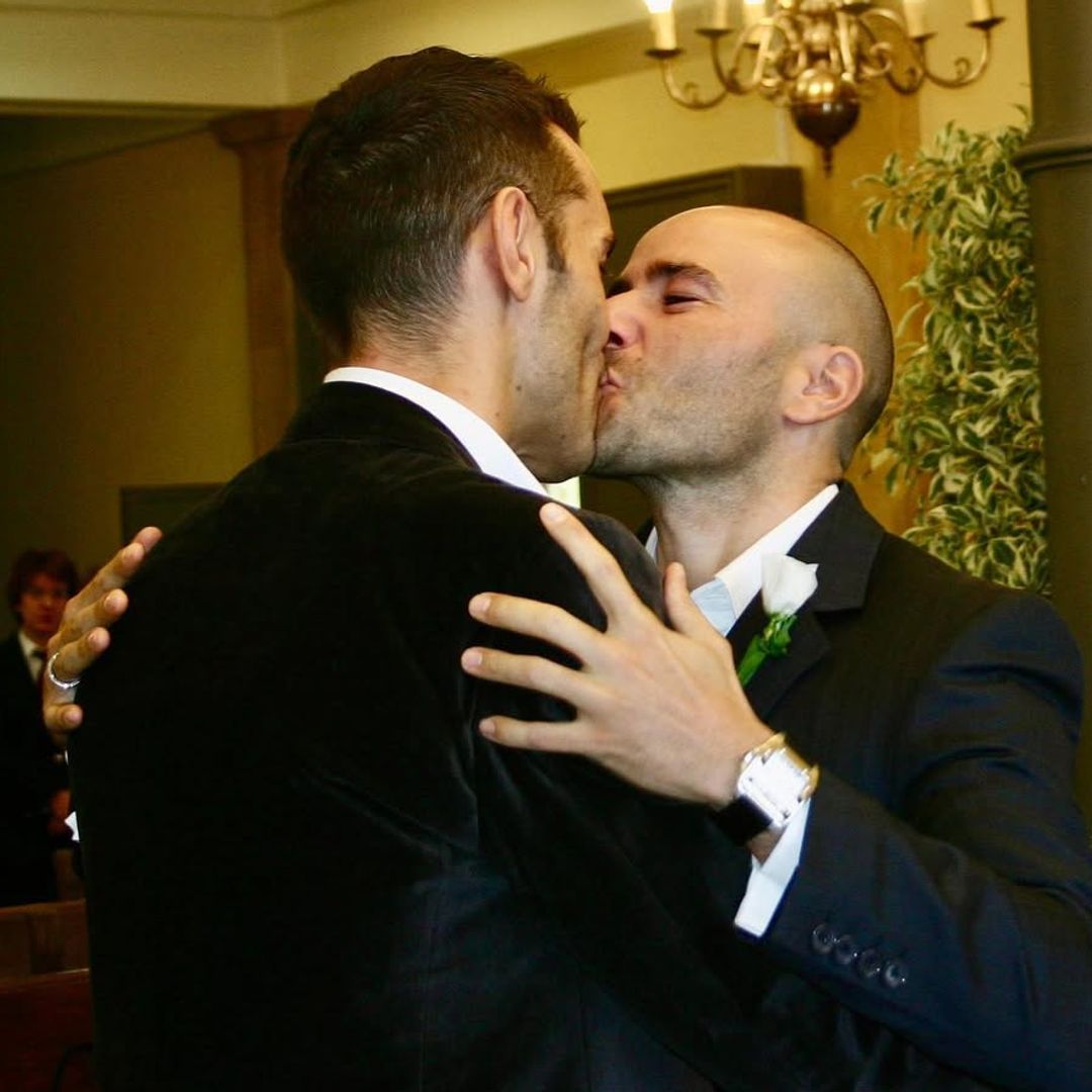 La boda de Jesús Vázquez y Roberto Cortés en 2005