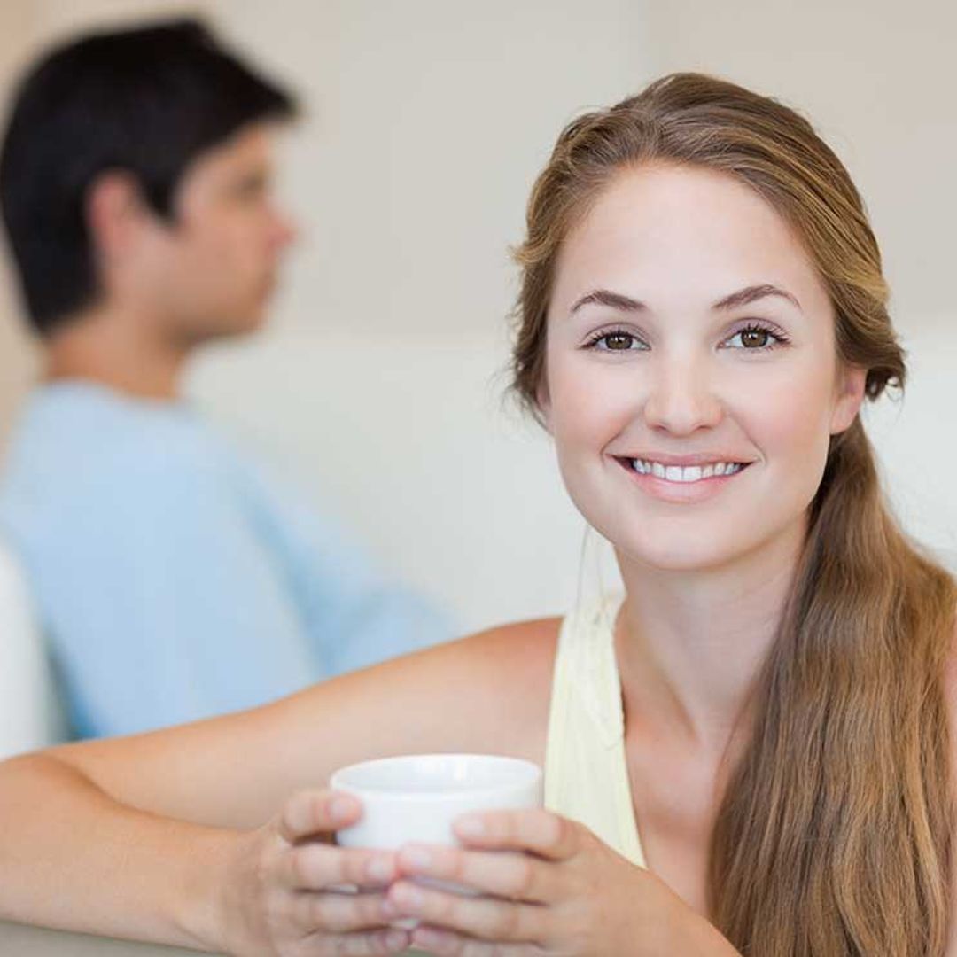 Cuando él es más joven que yo: ¿Cómo plantearle mis temores sobre la maternidad?