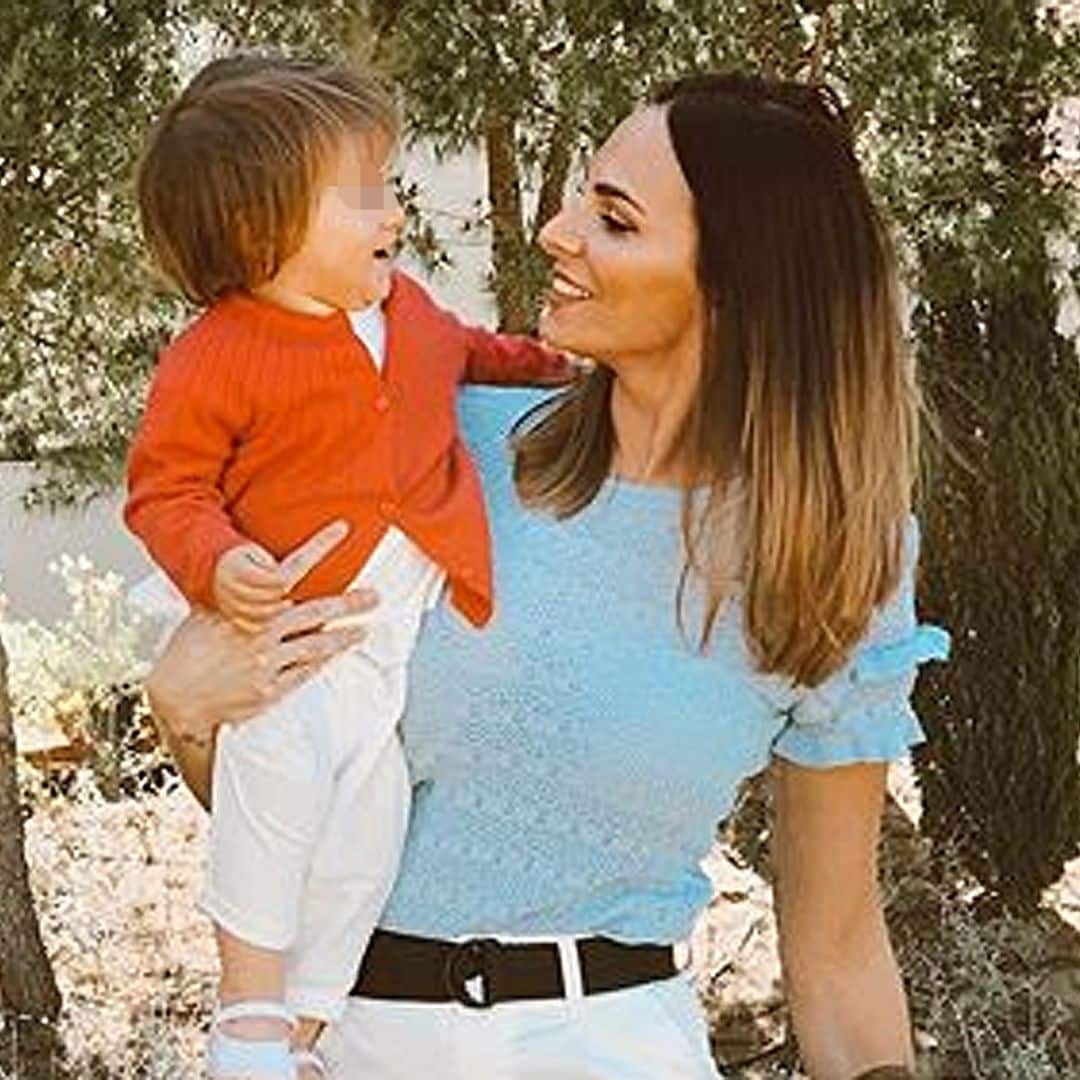 Irene Rosales demuestra que su hija Carlota es la mayor fan de su abuela ¿habrá heredado su talento?