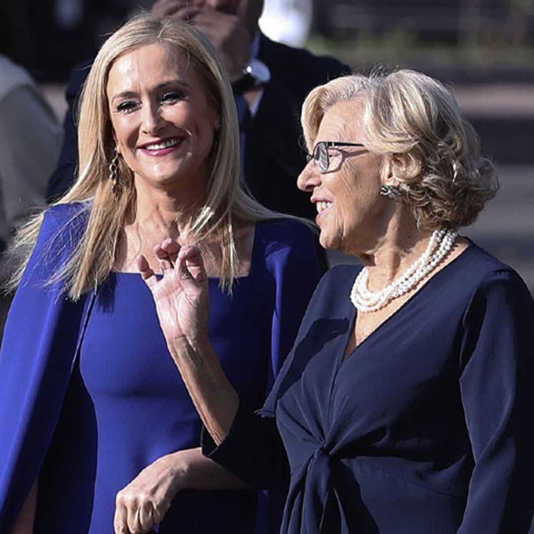 El llamativo y patriótico bolso que Cristina Cifuentes ha lucido el Día de la Fiesta Nacional