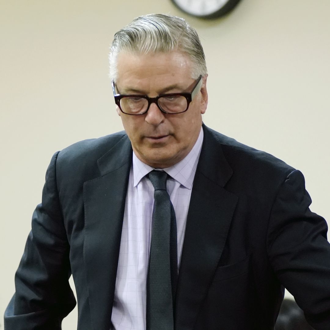 Alec Baldwin carga contra la producción de 'Rust' casi cinco años después del trágico accidente: "Me iban a demandar"