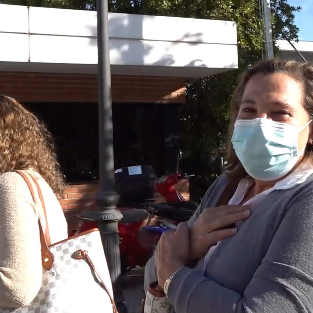 Celia y Amalia, hermanas de Ana Obregón, cuentan cómo está su padre, que permanece hospitalizado