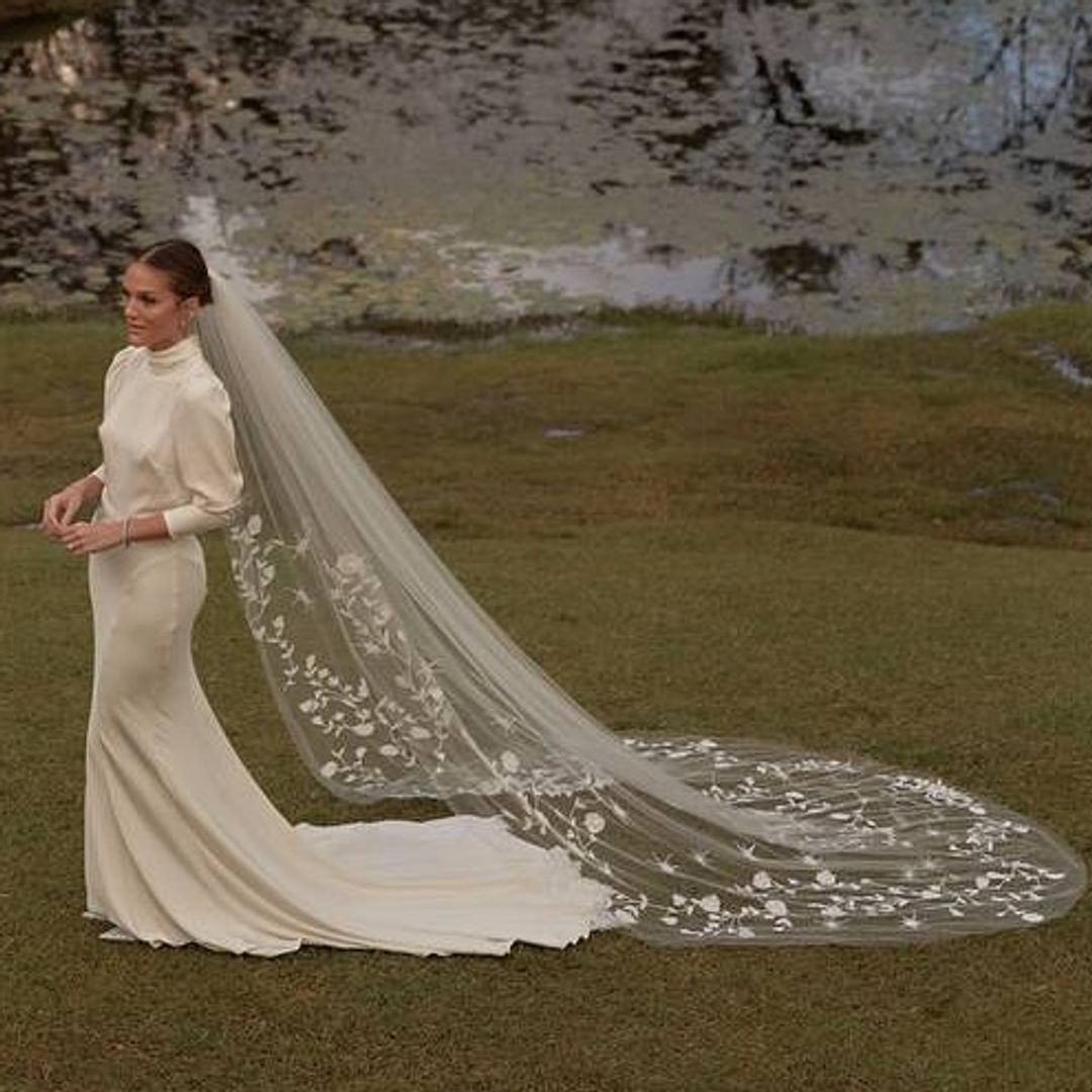 Velos de novia bordados: cuando el accesorio más clásico es una obra de artesanía