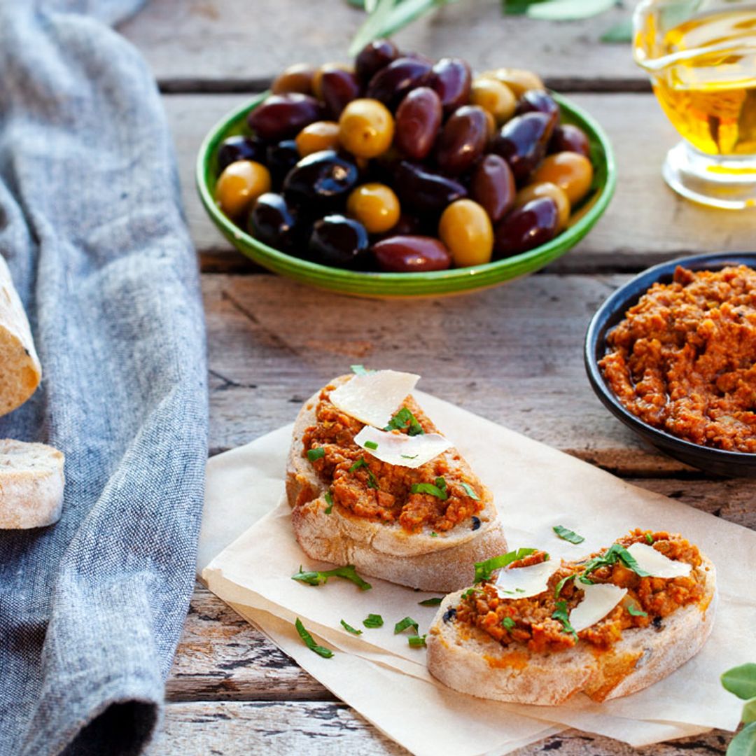 Gildas, patés y otros pequeños bocados con sabor a aceituna
