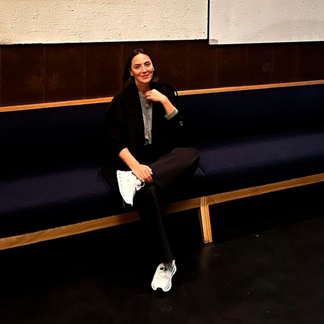 Tamara Falcó con zapatillas Loewe x On Cloudtilt 2.0