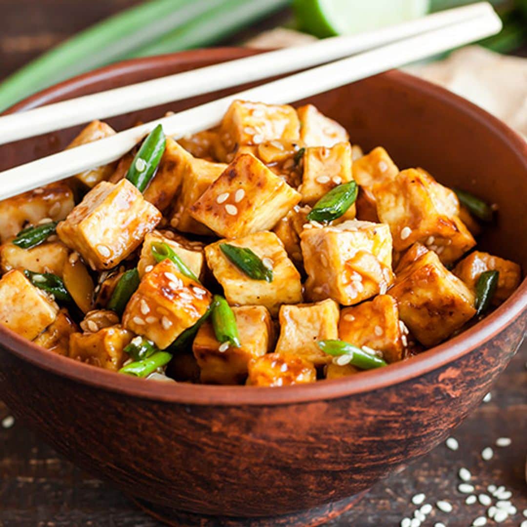Aprende a preparar tofu casero y ¡cocina con él!