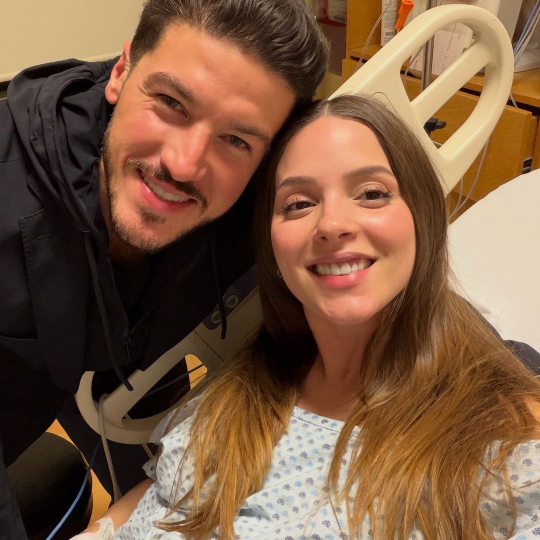 Mariana Rodríguez Cantú y Samuel García comparten las primeras fotos de su tercera bebé, Raquel