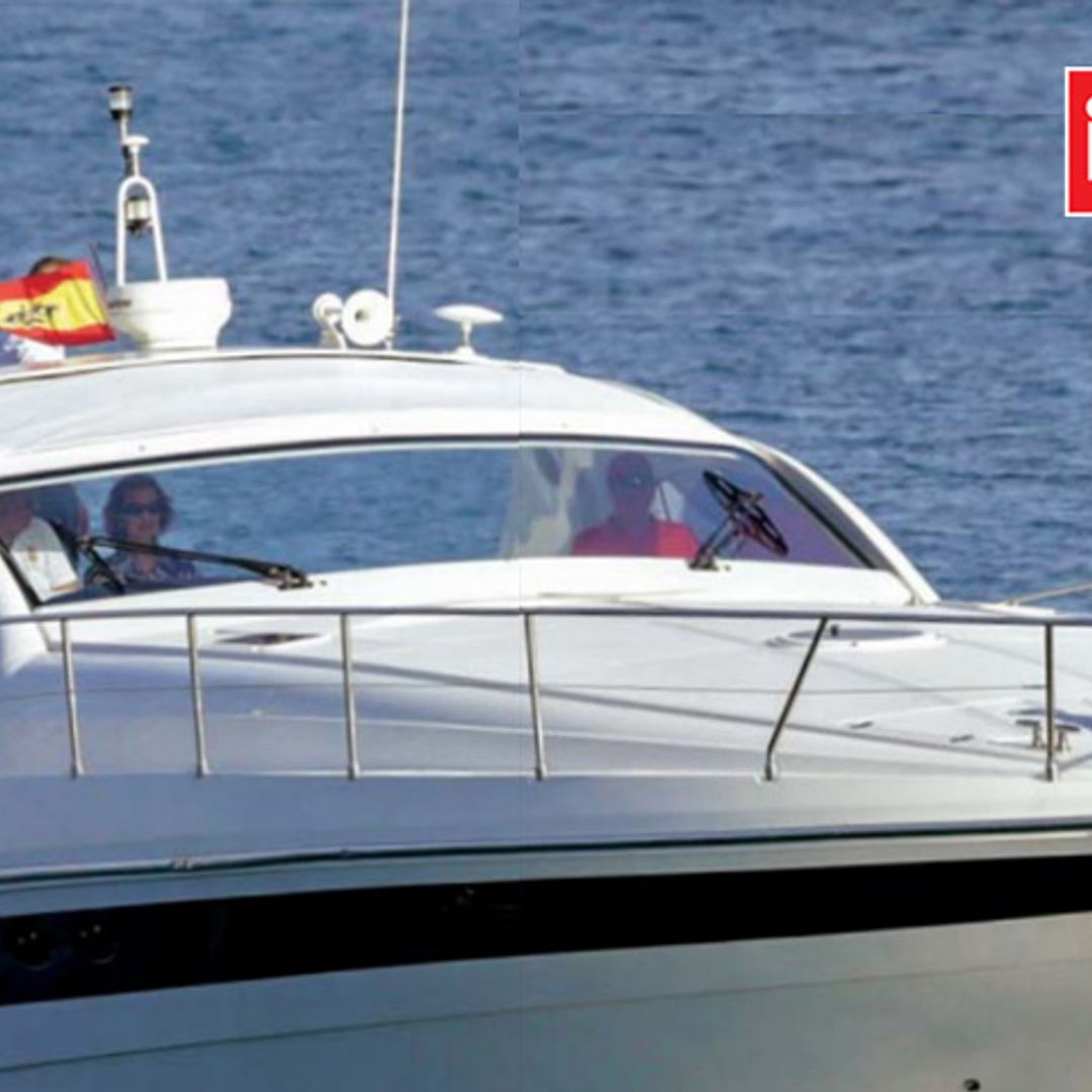 Una imagen inesperada: Don Juan Carlos y doña Sofía salieron a navegar juntos y en familia