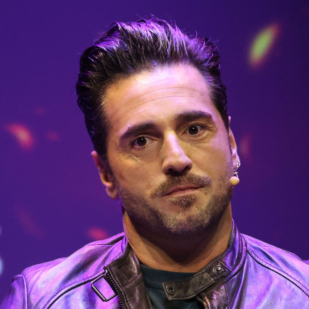 El desayuno de David Bustamante: "Tomo huevos revueltos, aguacate, pan con jamón y tomate y frutos rojos"