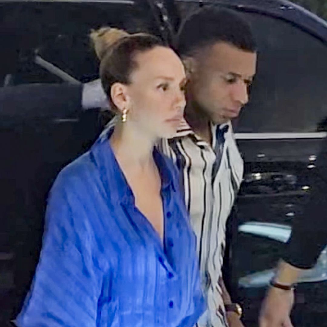 Ester Expósito y Kylian Mbappé, tomados de la mano, disfrutan de la vida nocturna de Miami