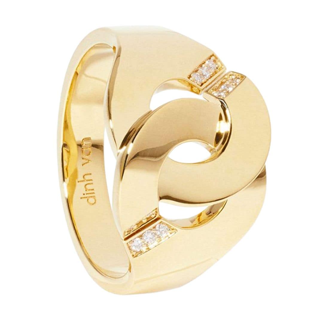 Anillo de oro y diamantes (2.650 €), de Dinh Van