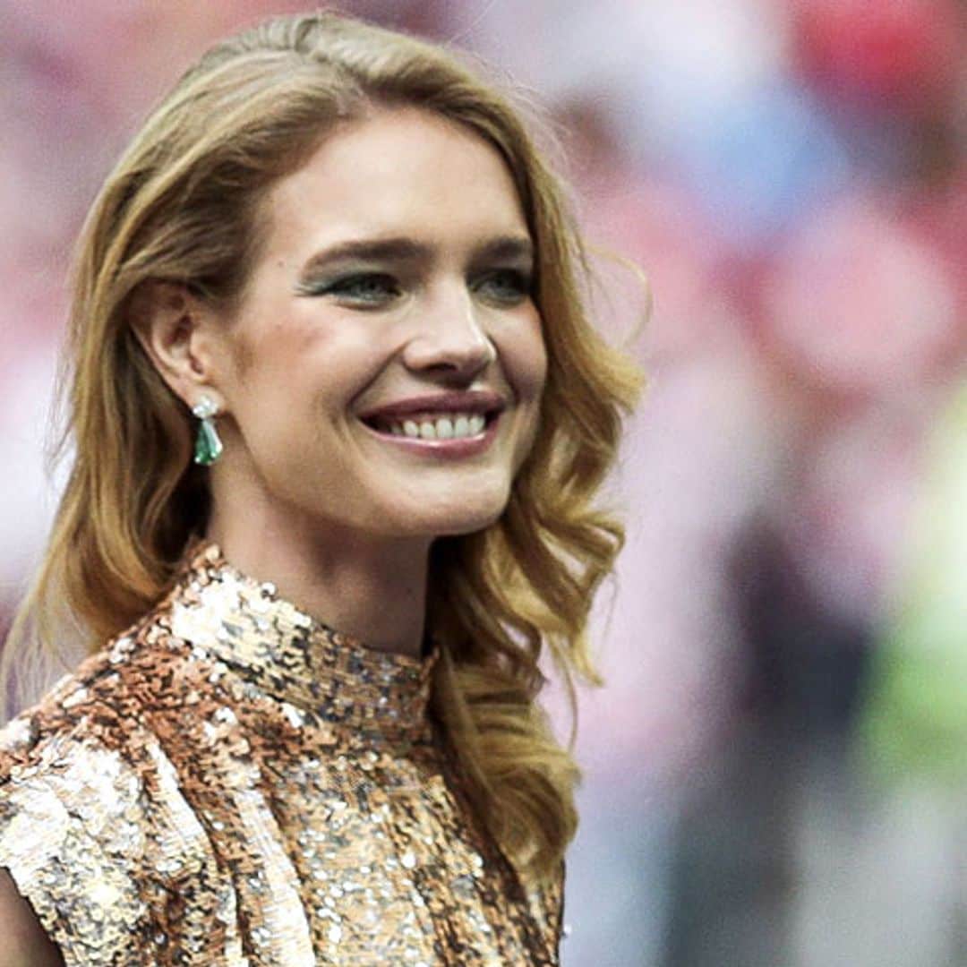 El cambio de registro de Natalia Vodianova para despedir su mundial de fútbol más personal