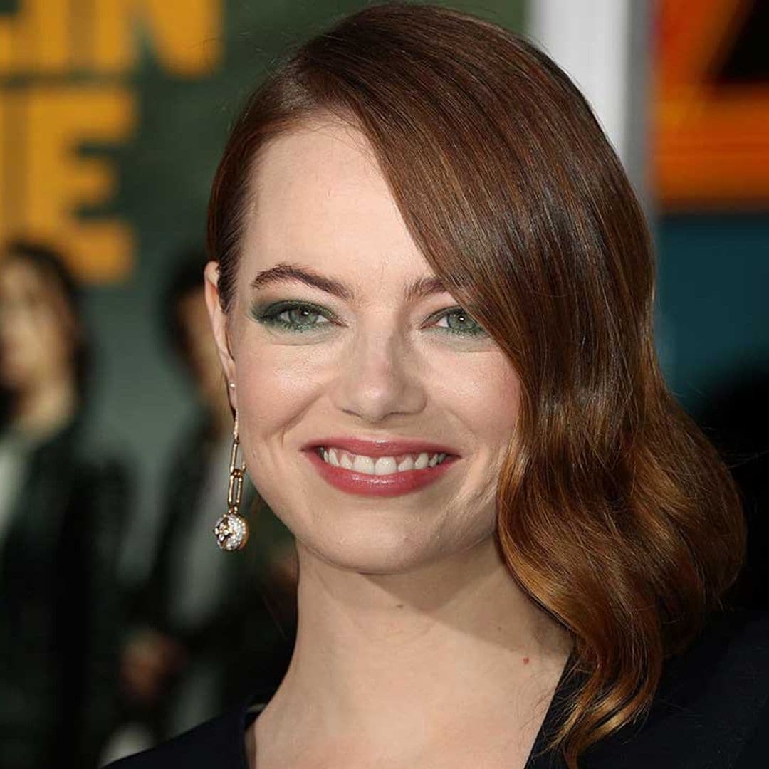 Así se ha metido Emma Stone en la piel de Cruella de Vil