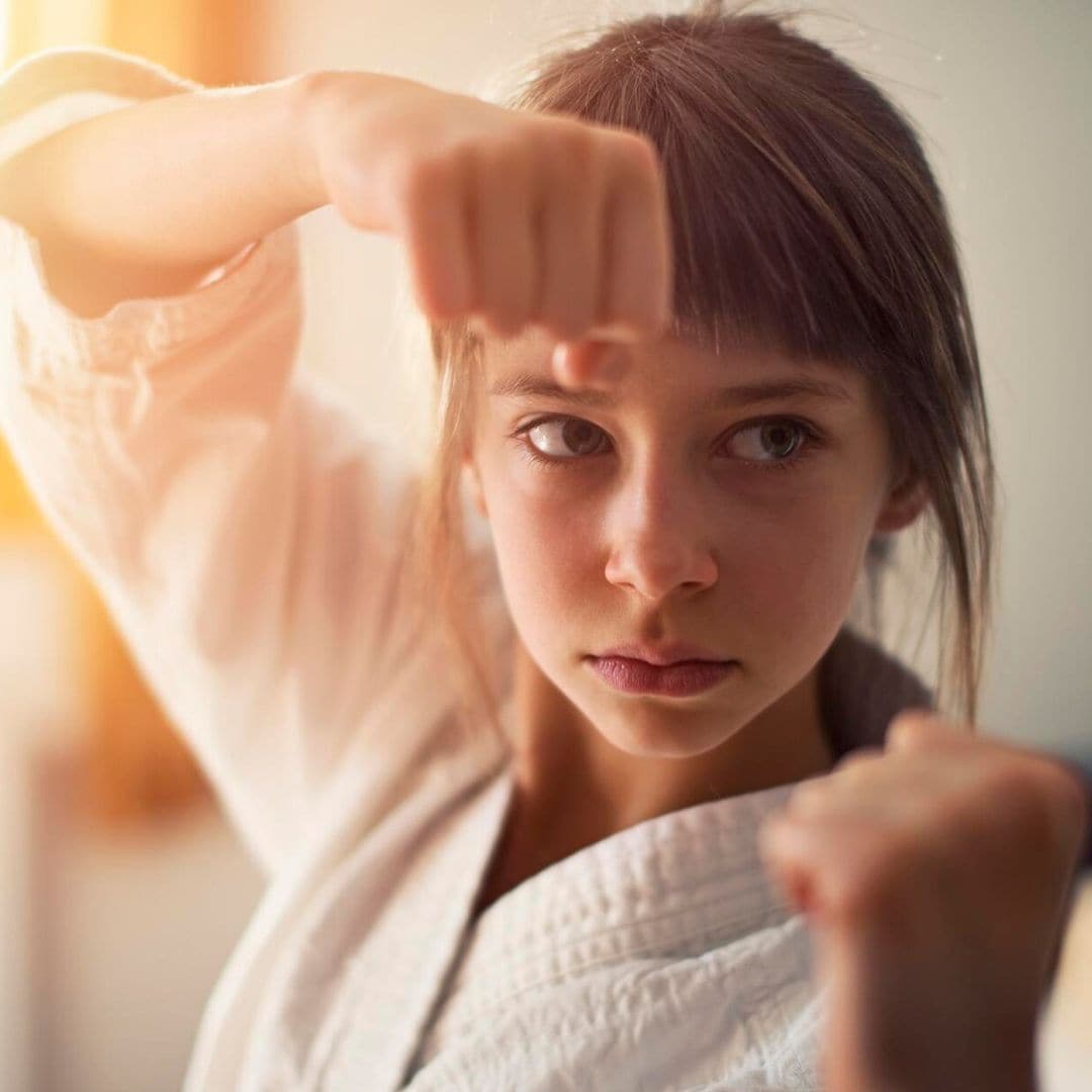 Cómo enseñar a tu hijo a defenderse de otros niños (sin educar en la violencia)