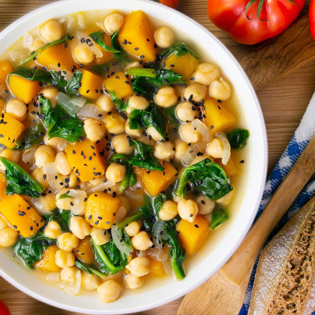 Platos de cuchara vegetarianos: recetas fáciles, saludables y nutritivas con legumbres de bote