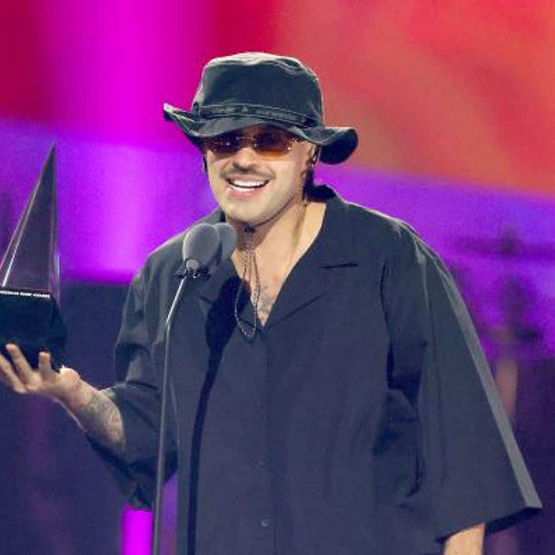 Feid y Karol G se llevan la noche en los Latin American Music Awards, ¡Conoce a los ganadores de 2024!