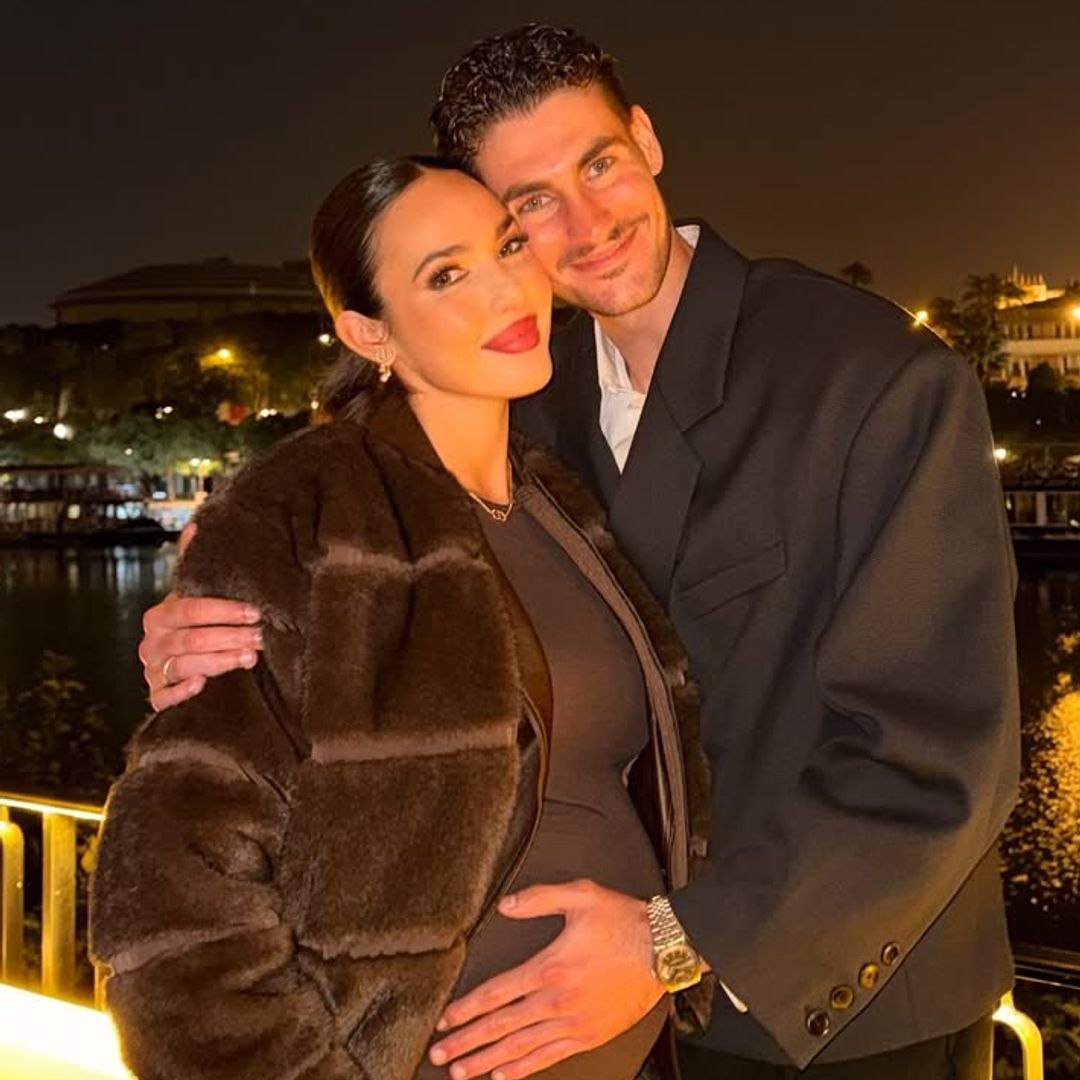 Ana Moya y Diego Conde dan la bienvenida a su primer hijo en común: "Tenemos dos angelitos con nosotros"
