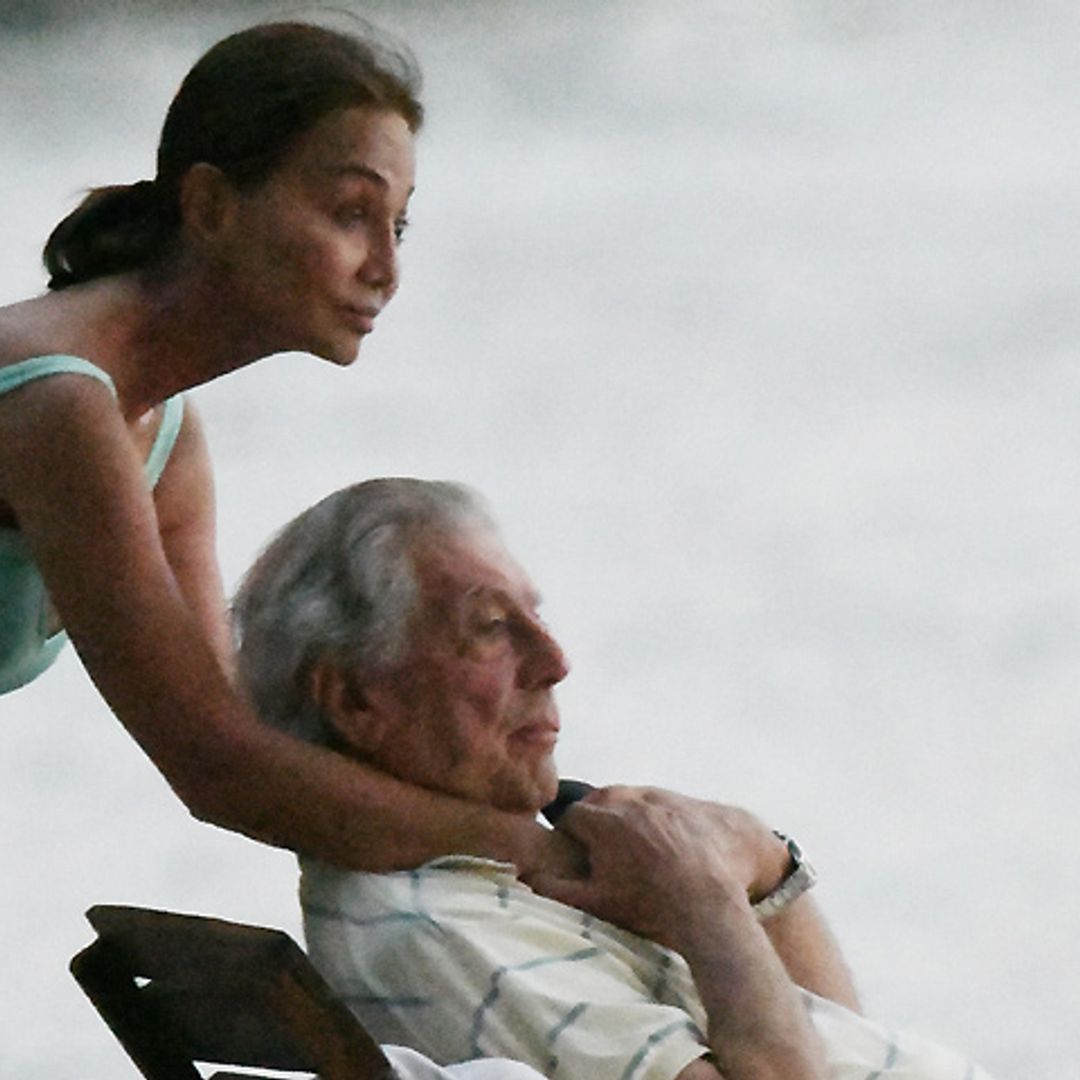 Isabel Preysler vuelve a ser fotografiada en bañador