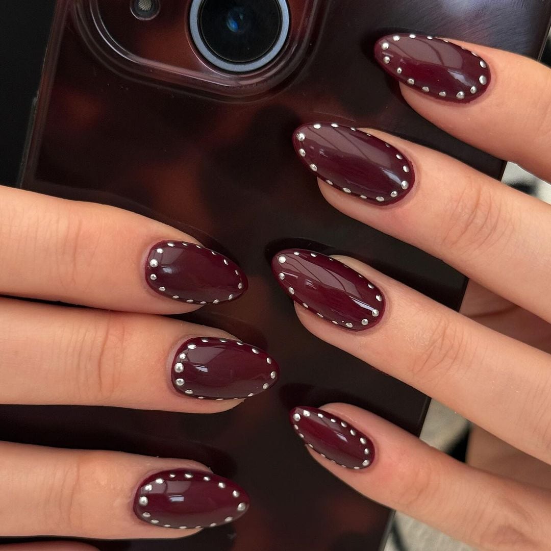 12 manicuras 'frame nails', la única tendencia atrevida que te gustará si eres clásica