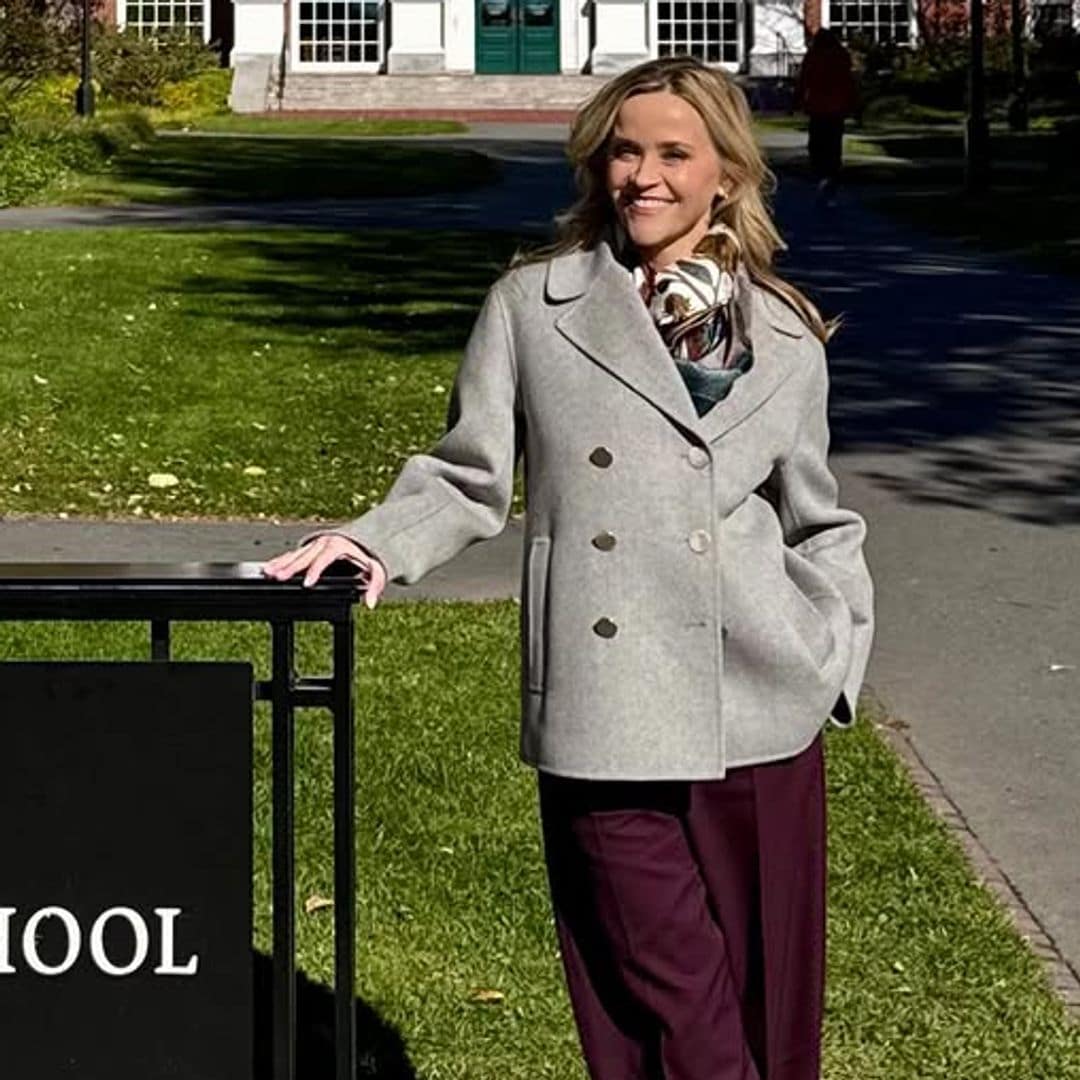 Reese Whitherspoon vuelve a Harvard 24 años después de 'Una rubia muy legal' y revive los momentazos de la película