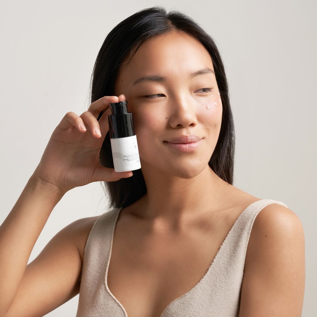 ¿Tienes la piel seca? Esta rutina de belleza te va a ayudar a hidratarla y mejorar su aspecto