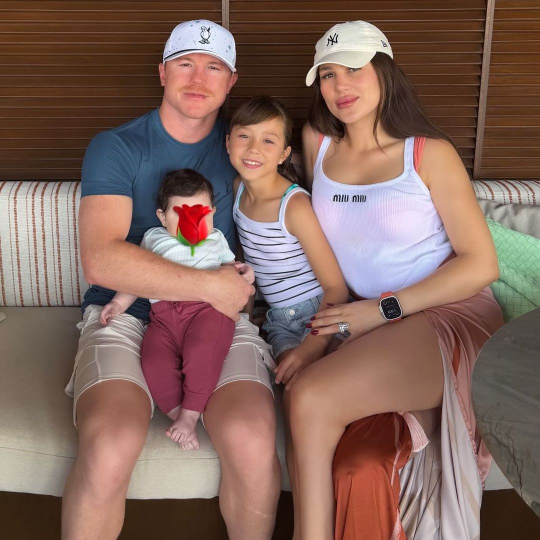 Saúl ‘Canelo’ Álvarez y su esposa disfrutan de una escapada a la playa con sus hijas