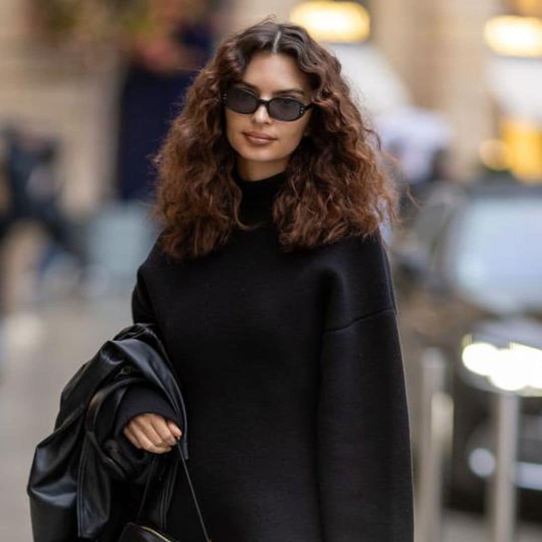 Emily Ratajkowski, Salma Hayek y Taylor Hill son la prueba de que los rizos están de vuelta