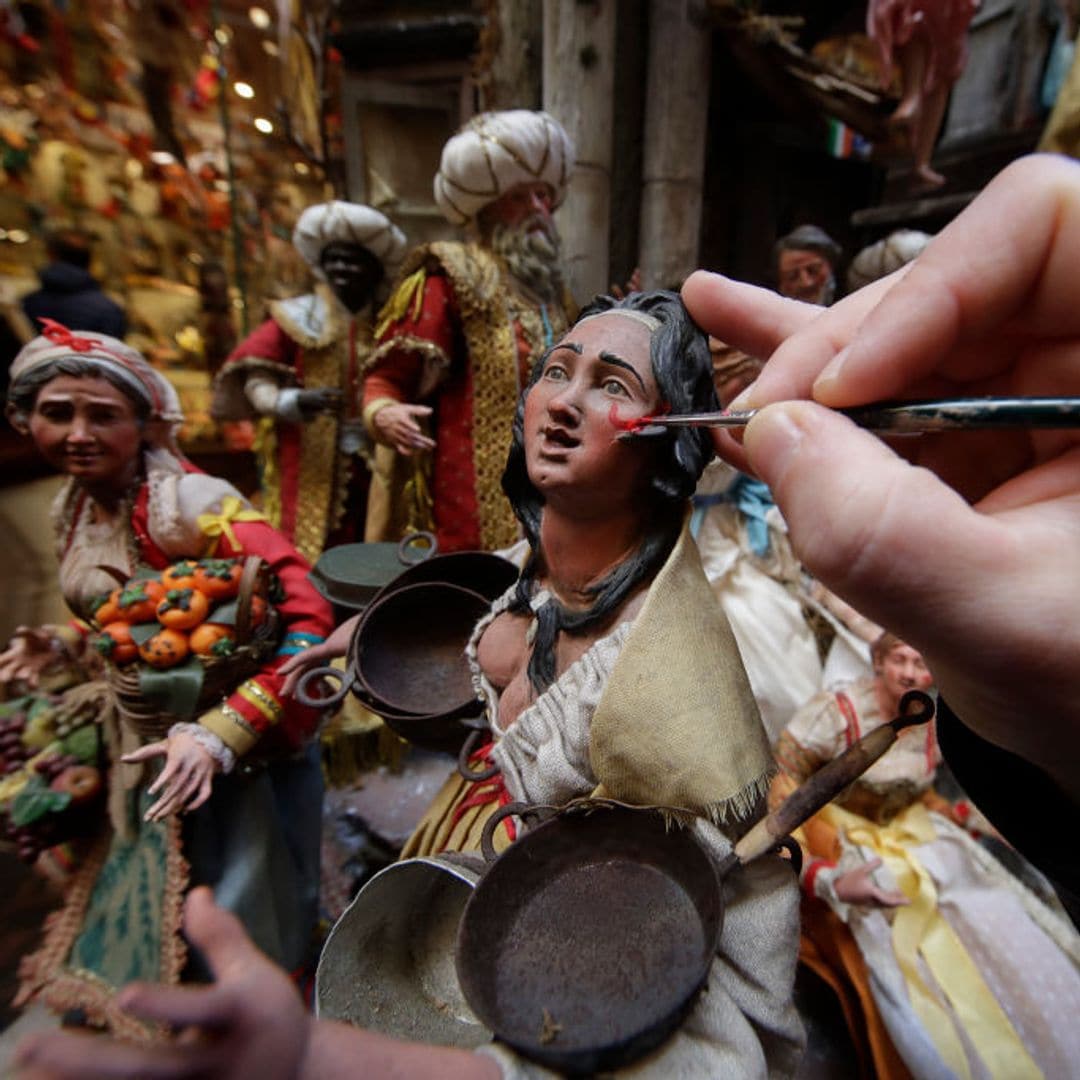 Artesano de belenes Genny Di Virgilio, Nápoles